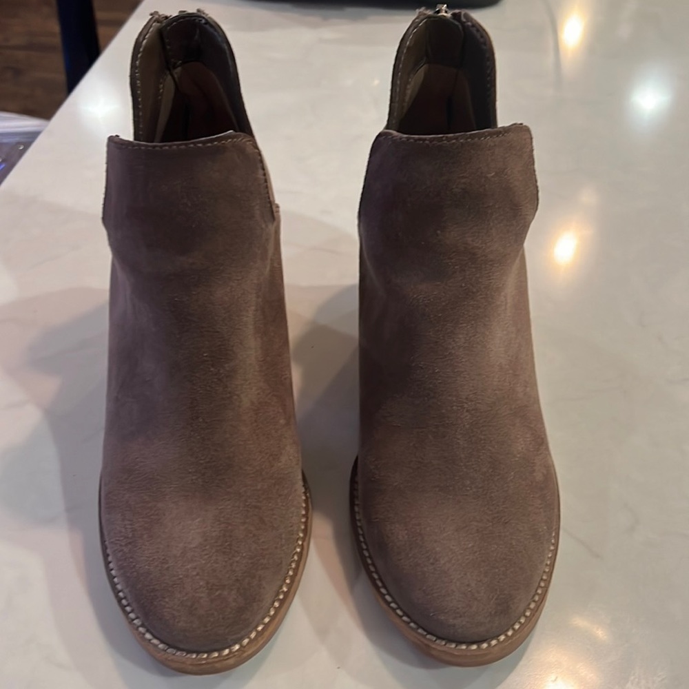 Blondo waterproof suede dark taupe booties